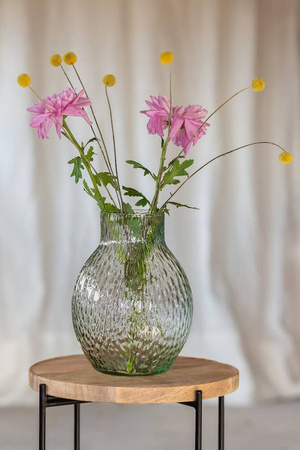 Szklany wazon młotkowany W-615 H:25cm D:19cm