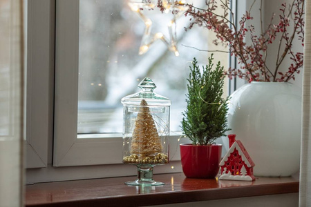 Szklana bomboniera z pokrywką WWN-20/12