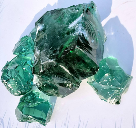 Bryła szklana, kolor szmaragd, do gabionów 20kg