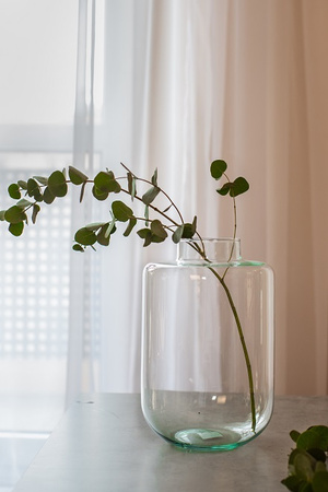 Szklany wazon W-712D H:30cm D:19 cm