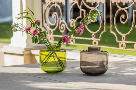 Szklany wazon W-712 oliwka H:19 cm D:19 cm