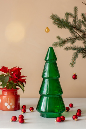 Szklana choinka dekoracyjna zielona W-781A H:35cm D:16cm