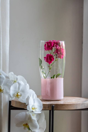 Wazon szklany osłonka doniczki W-677B różowy H:24cm D:15cm