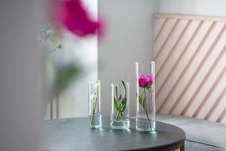 Szklany wazon cylinder H:20cm D:5,5cm